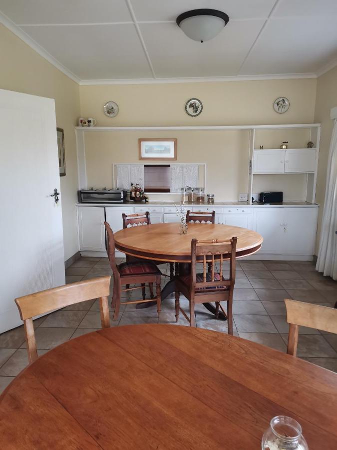 Sani Window B&B And Self Catering Underberg Ngoại thất bức ảnh